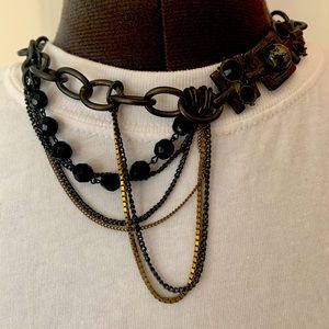 Vintagey and also modern choker